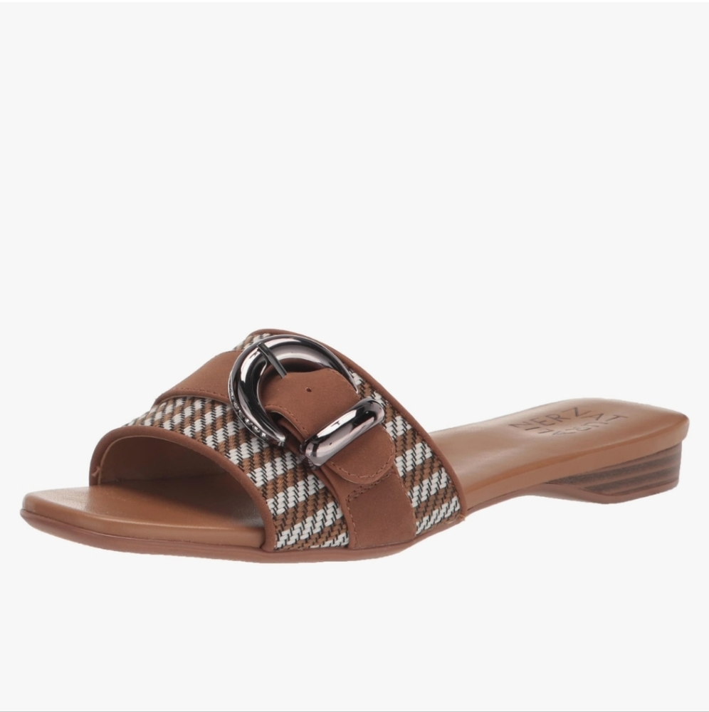 Naturalizer NWT Santiago Buckle Slide Sandal Size 7.5M